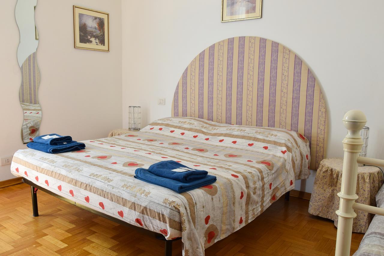 River House Верона Екстериор снимка