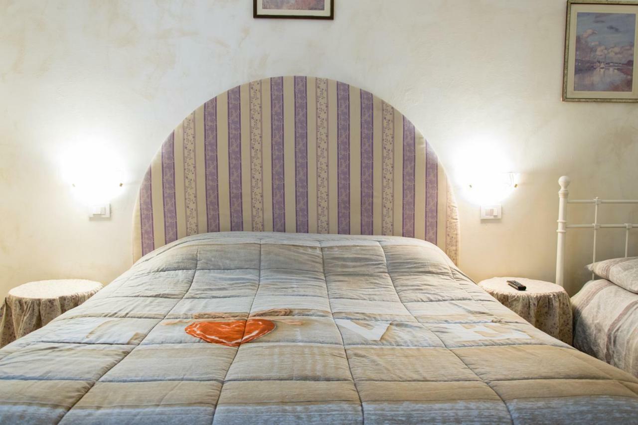 River House Верона Екстериор снимка